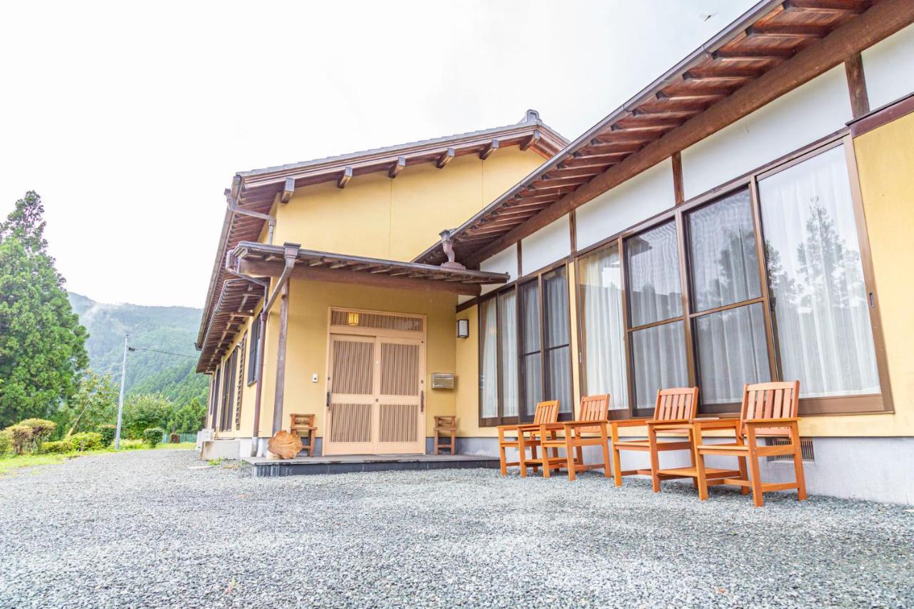 Kanata Mountain Lodge Kawanehon ภายนอก รูปภาพ